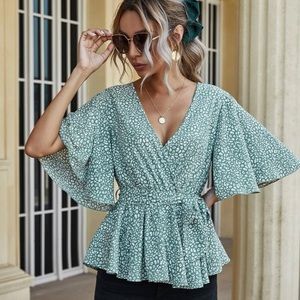 Shein Beachy Open Tie Shirt, Size Medium, Green Color